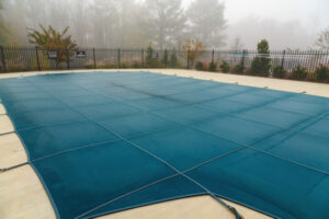 Pool Cover Maintenance Tips for Winter